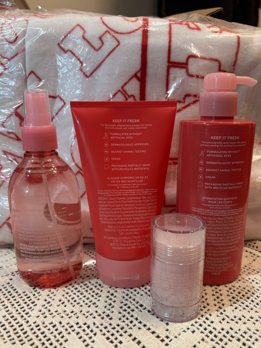 (Inventory 47)PINK Victoria's Secret Juicy Watermelon Body Care Set - Pink & Red - Picture 2 of 2